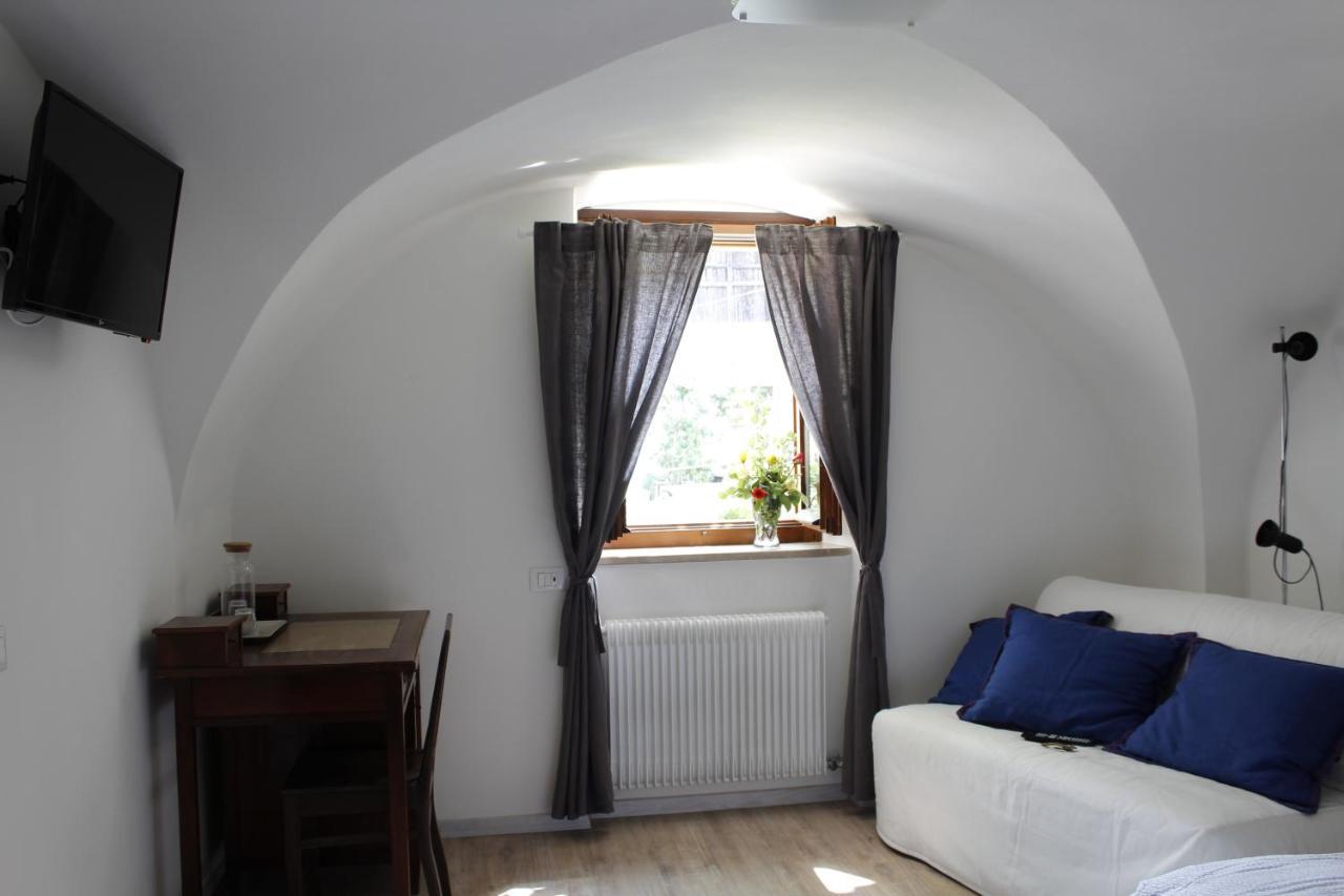 B&B Casa Gori Madice Екстер'єр фото